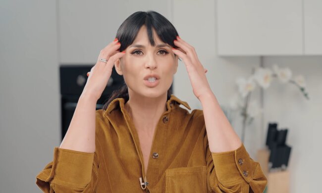 Маша Ефросинина, скриншот из видео