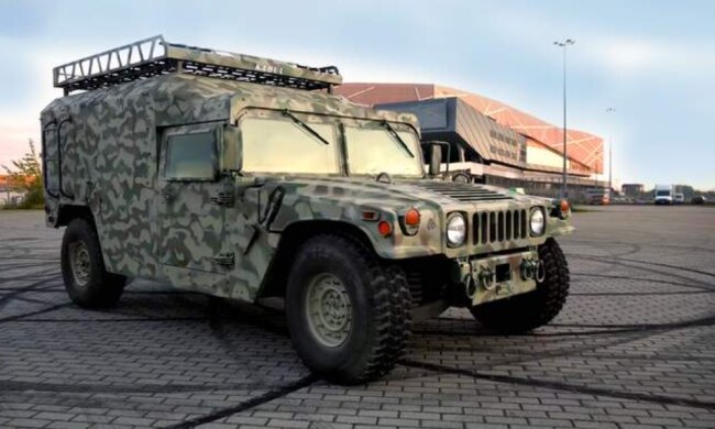 Санитарный HMMWV, фото: Iron Nuts