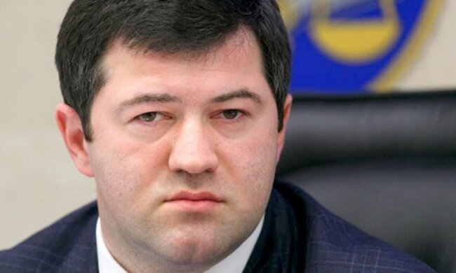 У Насірова забрали стос паспортів