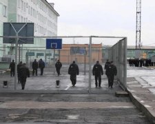 Небезпечних втікачів з одеської колонії спіймали, але не всіх