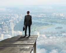 Поки ви живете від зарплати до зарплати: депутати сховали тисячі квартир