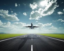 Пока госорган по безопасности полетов лихорадит, над украинским небом растет количество рейсов