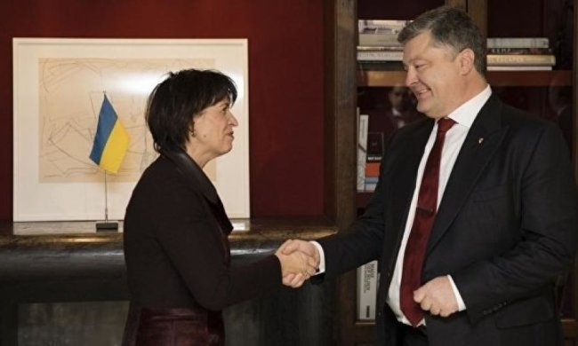 Порошенко домовився про повернення крадених грошей зі Швейцарії