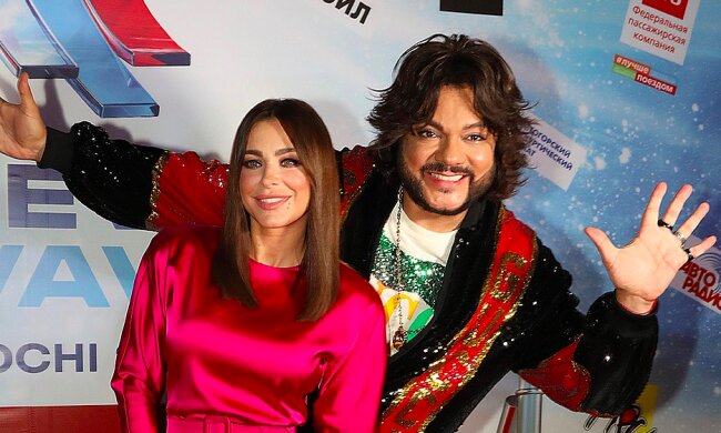 Лорак показала розкішний день народження доньки Кіркорова, "Алладін" відпочиває: золото, коштовності і шовкові килими