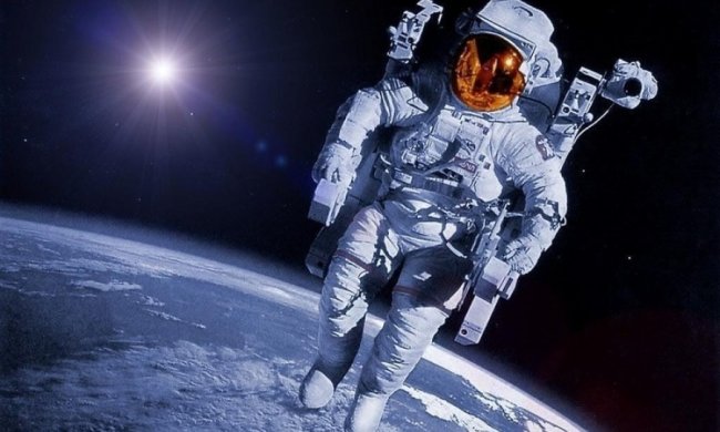 Підкорення космосу українцями: інфографіка до Дня космонавтики
