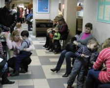 Дитячий кашель: причини і лікування