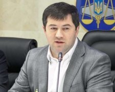 Насиров розпочав люстрацію в Дежавній фіскальній службі