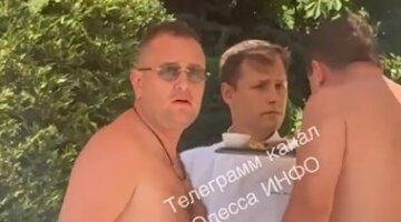 В Одесі неадеквати принижували офіціанта та кухаря: "Вайб орків з турецьких готелів"