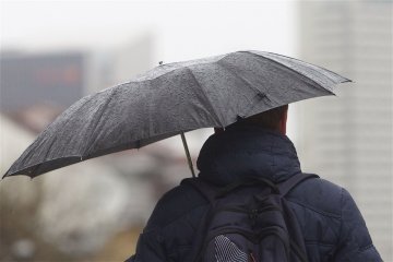Погода на тиждень в Україні: перед виборами заплаче навіть стихія