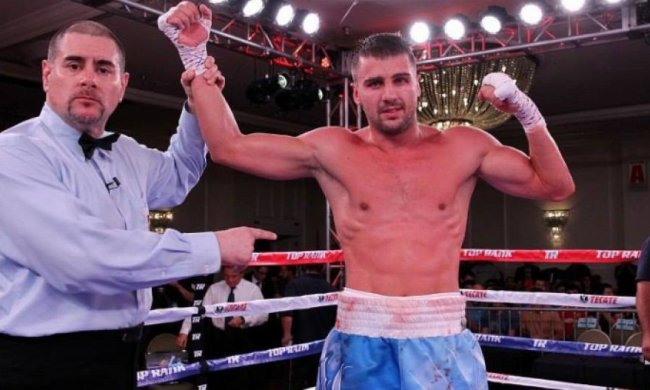 Український боксер здобув сьому перемогу поспіль
