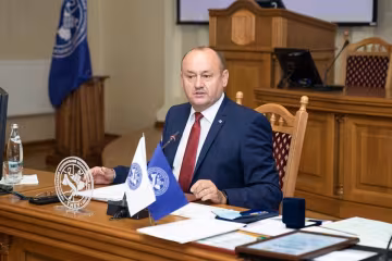 Пакет вибухнув в руках: на Тернопільщині підірвали ректора відомого вузу, перші подробиці