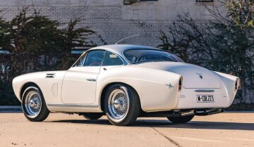 Pegaso Z-102. Фото: broadarrowauctions.com