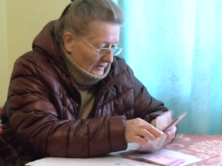 Пенсіонерка. Фото: скрін youtube