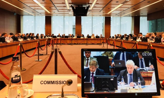 Радники Зеленського переговорили з послами ЄС: про що домовилися політики