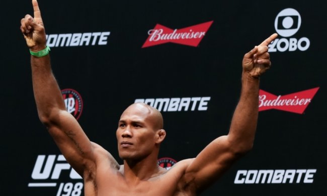 Соуза подписал контракт с UFC на 8 боев