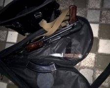 Вооруженная группа захватила обувную фабрику в Вишневом