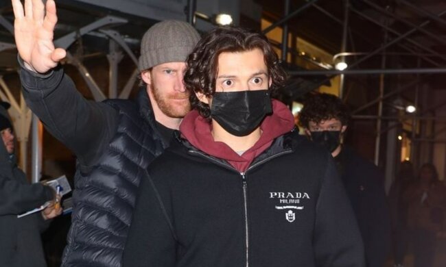 Том Холланд