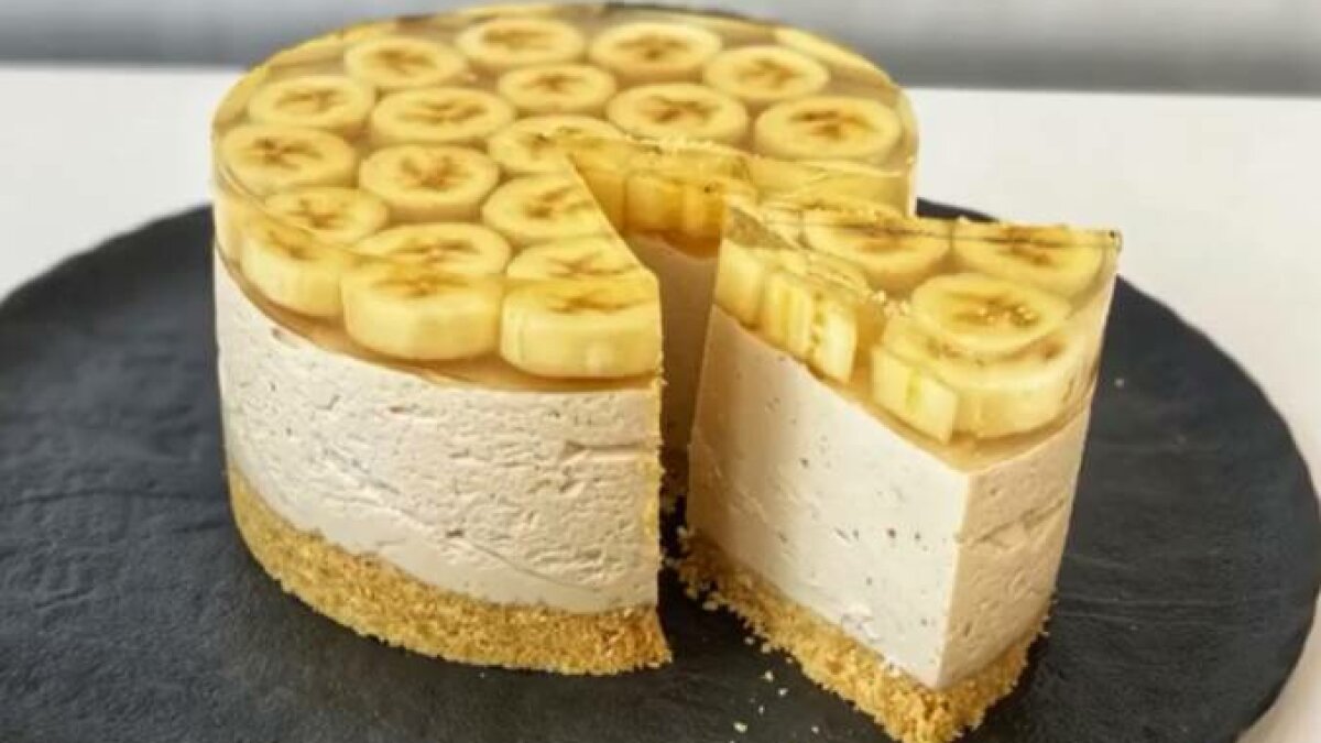 Аппетитный десерт из творога с бананами