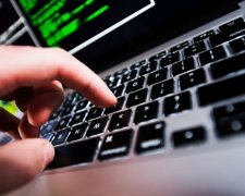 Украинский хакер заработал 100 млн долл на краже информации