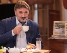 Российский "Вайнштейн" вместо тюрьмы получит награду за заслуги