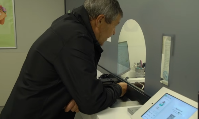 Банк, выплаты. Фото: скрин youtube