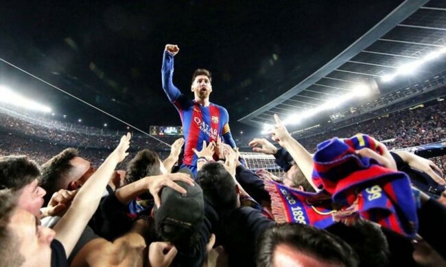 Вболівальники Барселони не випускали Мессі зі стадіону після матчу з ПСЖ
