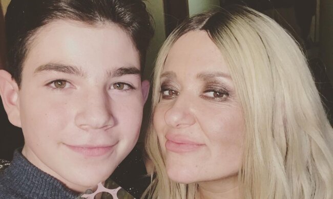 Наталья Могилевская с поклонником, фото с Instagram