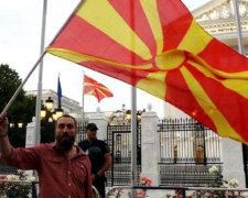 Заради НАТО, на зло Путіну: європейська країна змінить назву