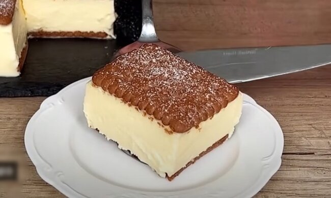 Торт з печива, кадр з відео