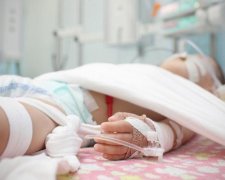Феномен медицини: історія цього малюка зворушила світ