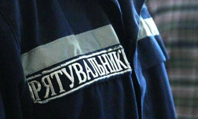 Страшна аварія під Вінницею забрала життя двох людей, медики примчали за холодними тілами: фото 18+