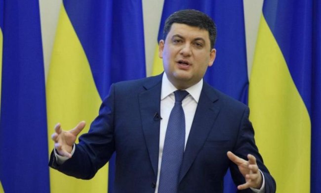 Зображуючи жертву: Гройсман знайшов новий спосіб попіаритися