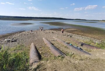 Чечвинське водосховище обміліло через спеку