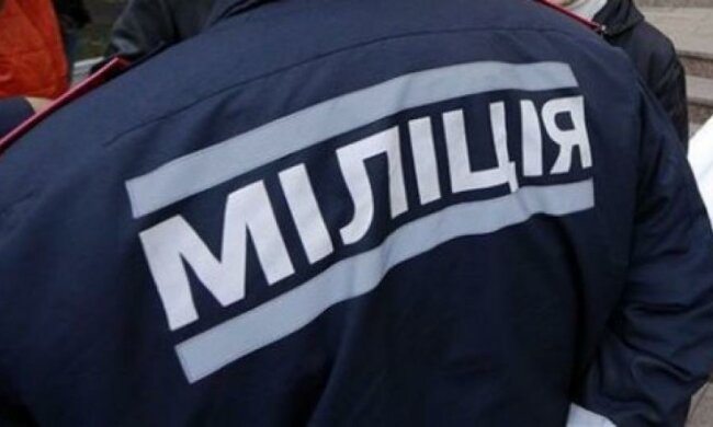 В Одесі невідомий з автівки п’ять разів вистрілив у чоловіка