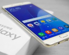 Samsung Galaxy A9 Star: в мережі показали секретний смартфон з усіх боків