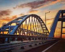 "Все випалить плазма": Кримському мосту напророчили довгий та болісний фінал
