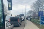 Очередь на границе с Венгрией, фото: realukraine