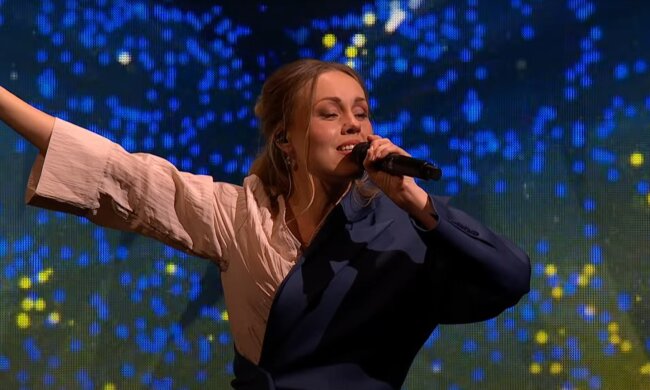 Alyosha довела весь мир до слез на сцене "Евровидения-2023", показав простую историю Украины: "Плачу, дрожу, грущу"