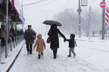 Частину українських шкіл закриють через погодній армагедон
