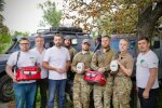 Реанимация на передовой: фонд Надежда, Валерий Дубиль и Вита Присяжнюк обеспечивают 1-й отдельный медицинский батальон аппаратами Easy Pulse