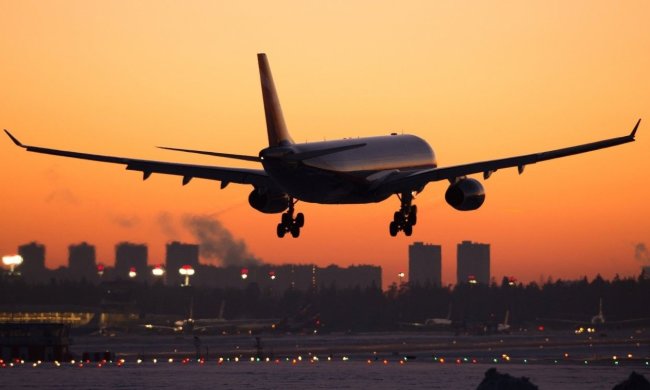 У Борисполі серйозна аварія літака, рейси розвертають: перші подробиці