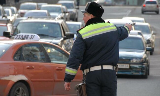 Стало відомо, коли на українських дорогах знову з'явиться ДАІ