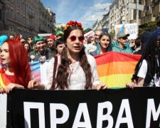 Главное за ночь: смерть звезды "Дом-2" и "зеленый свет" однополым бракам