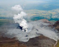 Крупнейший вулкан Японии проснулся и несет угрозу для тысяч жителей