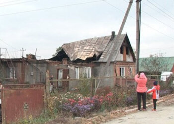 Будинок в селі, фото Житомир.інфо