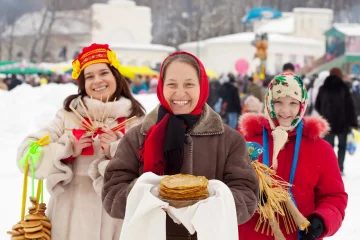 Масляна 2019: найкращі привітання у віршах і листівках