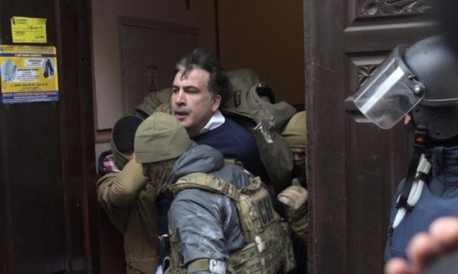 Справа Саакашвілі: Луценко ніяк не визначиться зі звинуваченнями