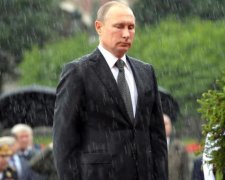Похмурого клона Путіна засікли в метро