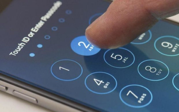 Apple обвинила пользователей в ошибках безопасности