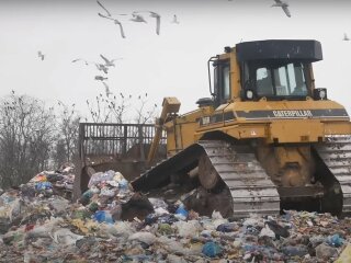 свалка, скриншот из видео